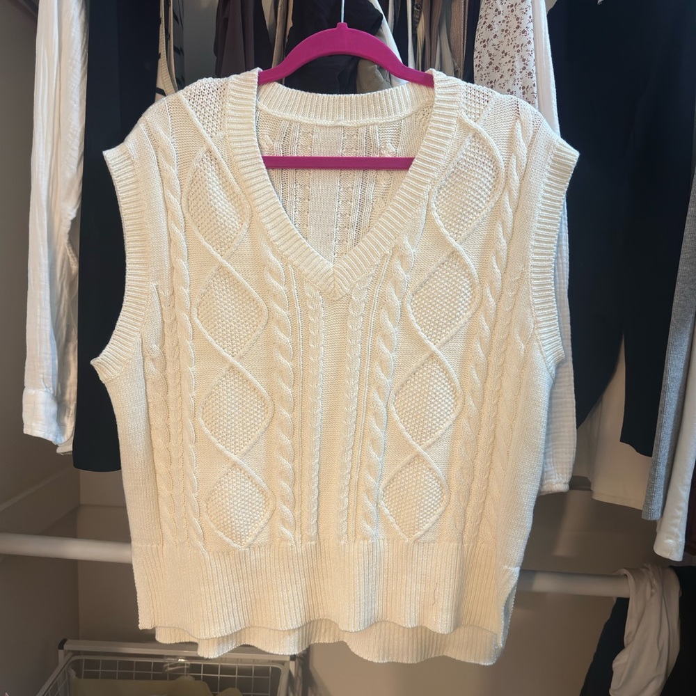 Oversized Sweater Vest